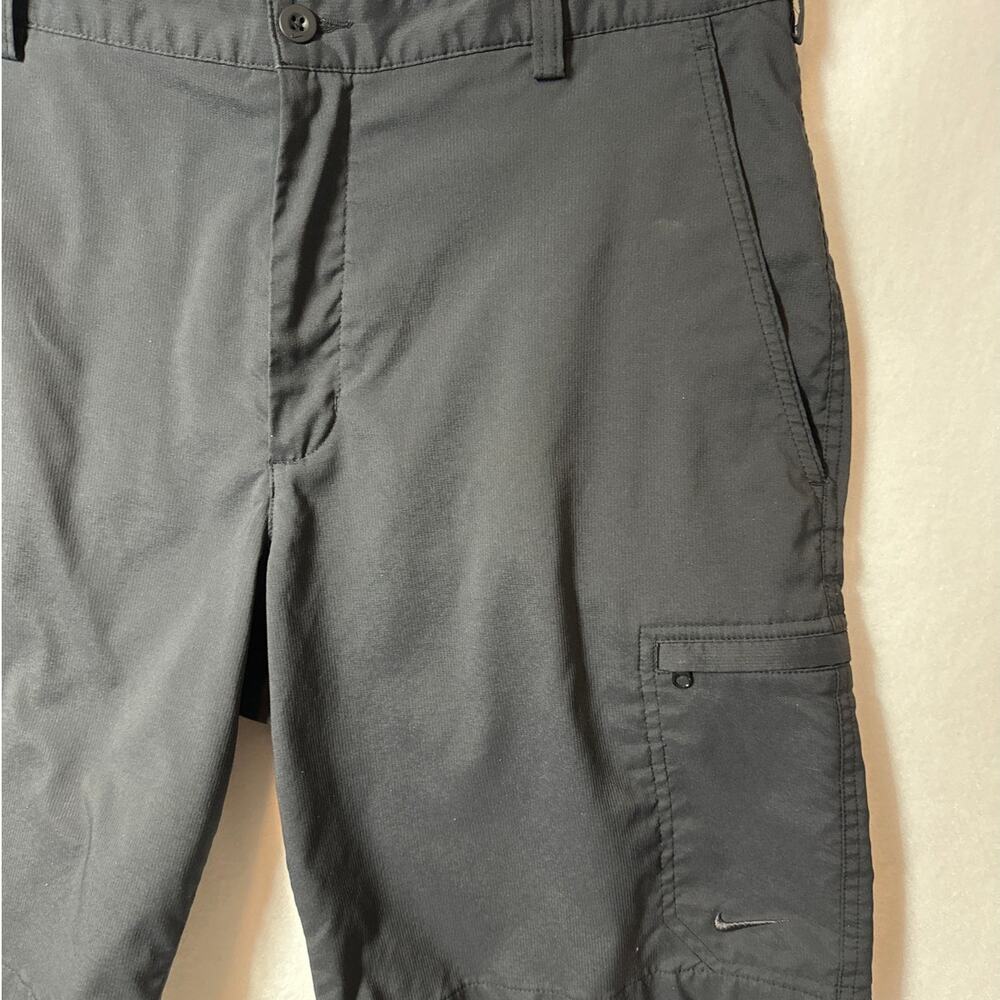 Nike Golf Dri-Fit Cargo Shorts Black Utility Performance 9.5” Inseam Sz 32 - Picture 4 of 11